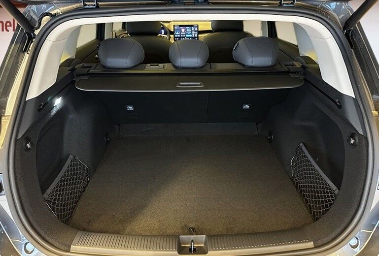 MG MGS6 77 Luxury Long Range 5d