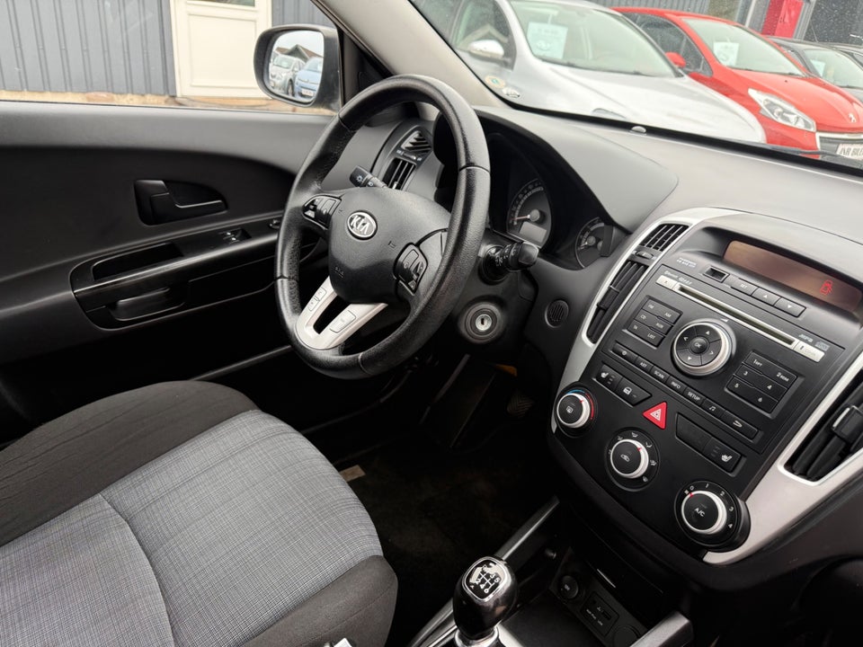 Kia Ceed 1,6 CRDi 115 Active SW 5d