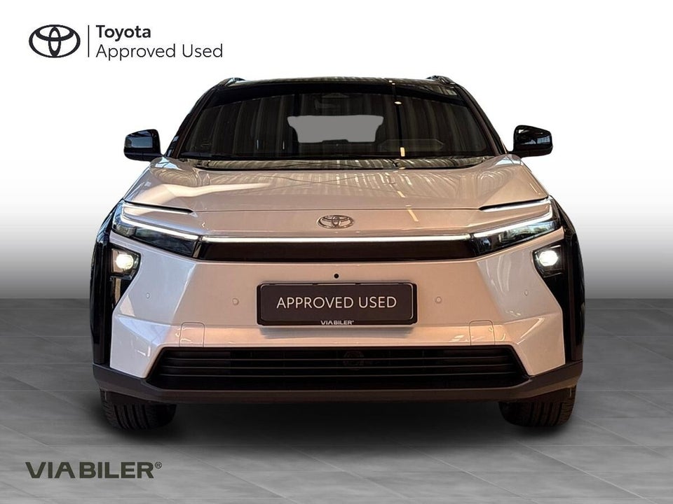 Toyota bZ4X 73 Executive AWD 5d