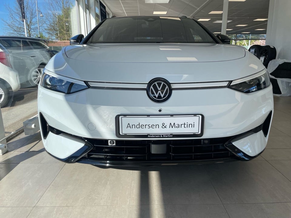 VW ID.7 86 Style S+ Tourer 5d