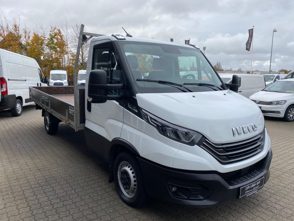 Iveco Daily 3,0 35S18 4100mm Lad AG8