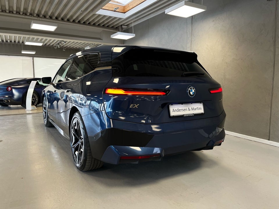BMW iX xDrive50 5d