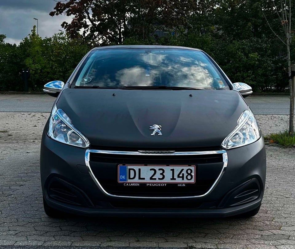 Peugeot 208 1,2 e-THP 110 Active EAT6 5d