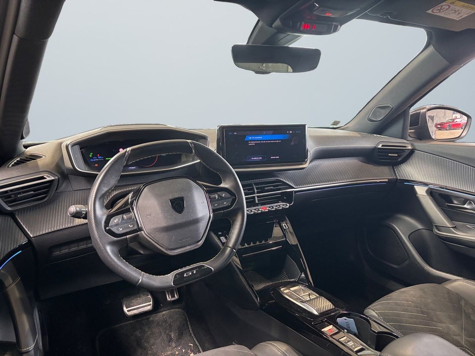 Peugeot e-2008 54 GT 5d