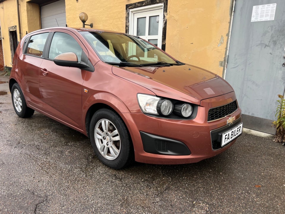 Chevrolet Aveo 1,2 LT ECO 5d