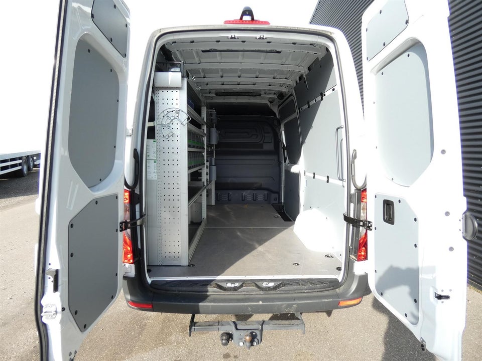 Mercedes Sprinter 317 2,0 CDi A2 Kassevogn PRO aut. RWD