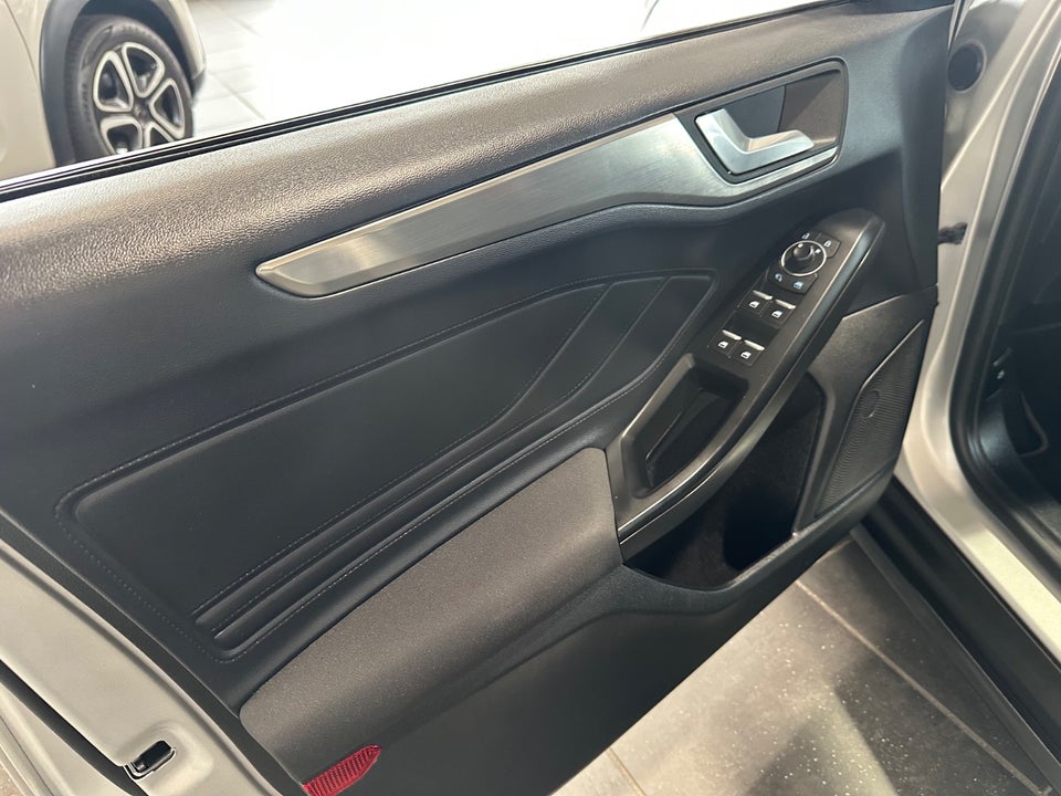 Ford Focus 1,5 EcoBlue Titanium X stc. aut. Van 5d