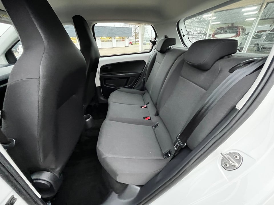 VW e-Up! Move Up! 5d