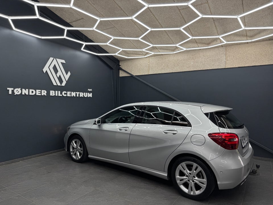 Mercedes A200 d 2,2 Urban 5d