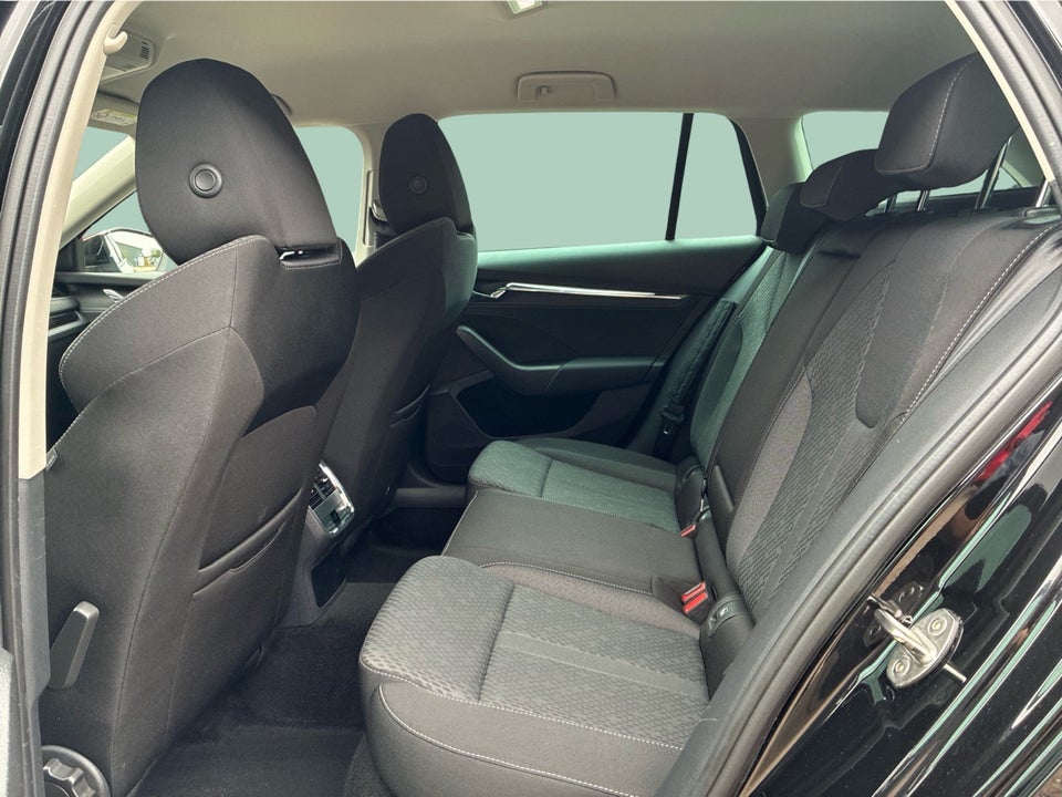 Skoda Octavia 1,5 eTSi 150 Style Combi DSG 5d