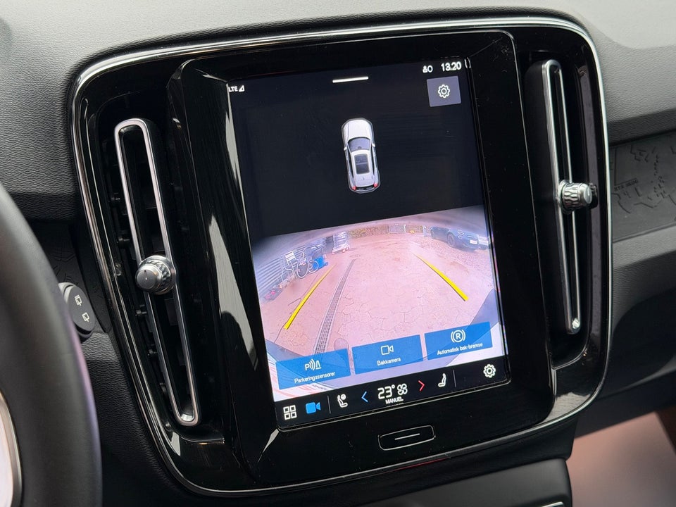 Volvo XC40 P6 ReCharge Core 5d