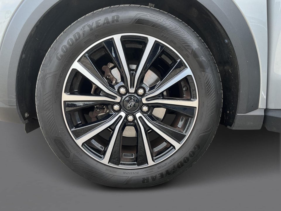 Ford Puma 1,0 EcoBoost mHEV Titanium 5d