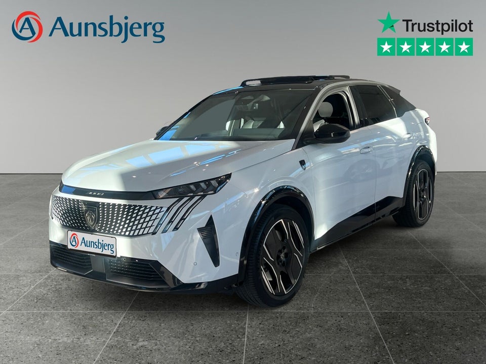 Peugeot e-3008 77 GT Pack 5d