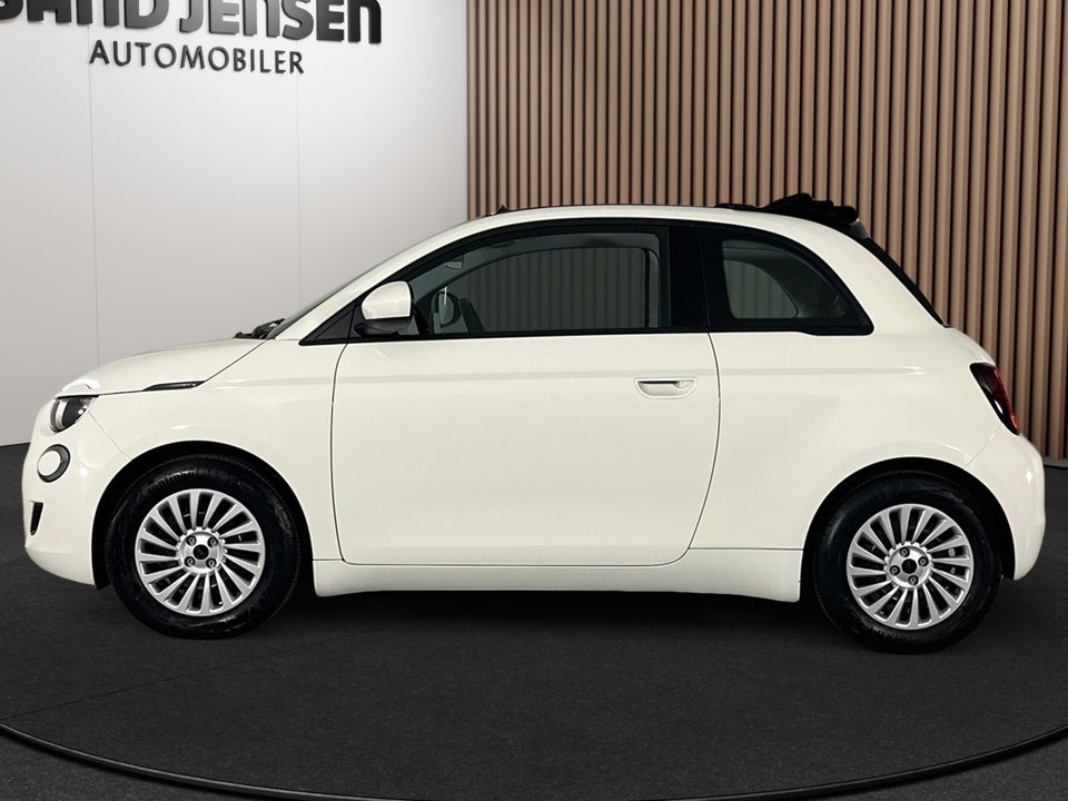 Fiat 500e 42 Icon Cabrio 2d