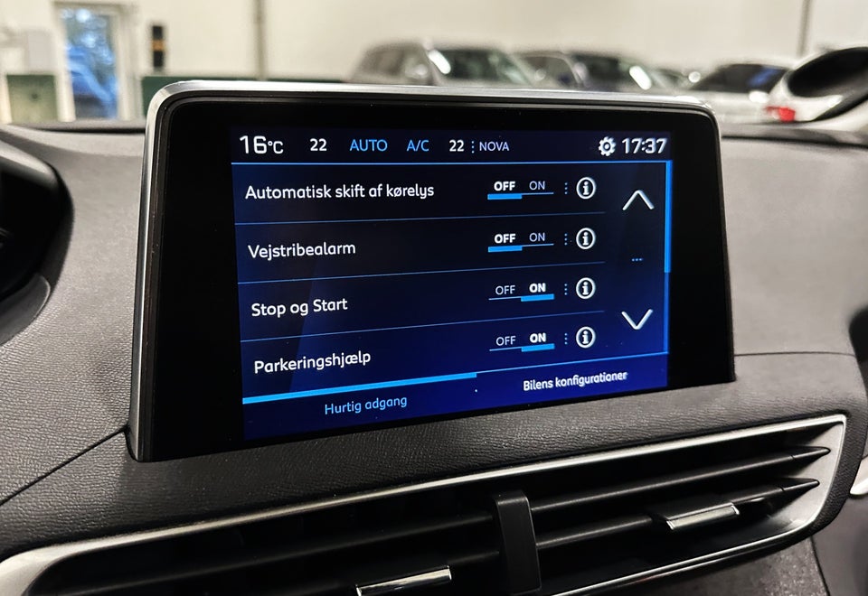 Peugeot 3008 1,5 BlueHDi 130 Allure EAT8 5d