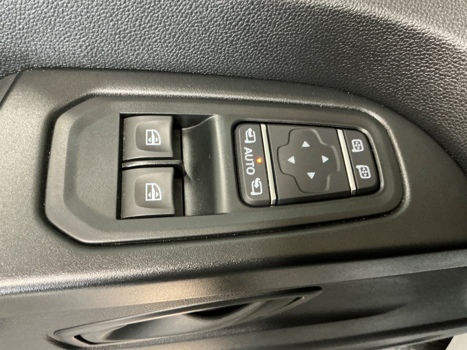 Renault Trafic 2,0 dCi 130 L2H1