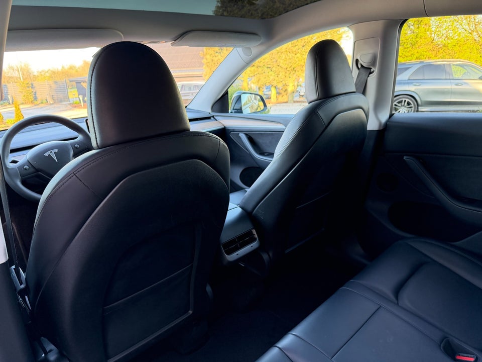 Tesla Model Y Performance AWD 5d