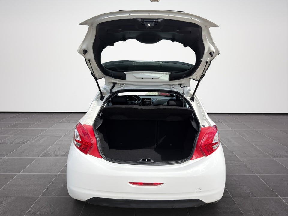 Peugeot 208 1,2 e-VTi 82 Active ESG 5d