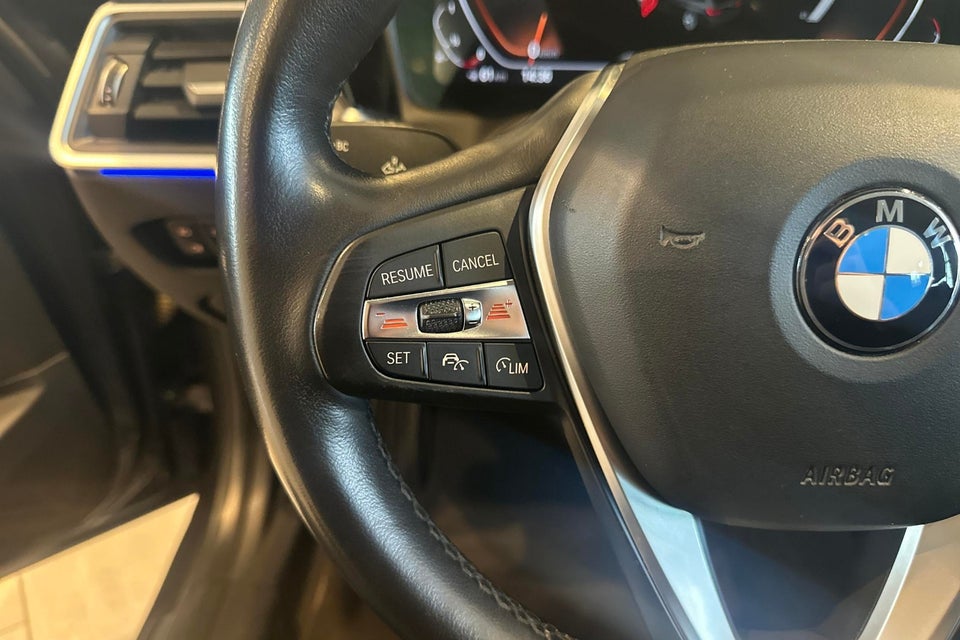 BMW 320i 2,0 Touring Sport Line aut. 5d