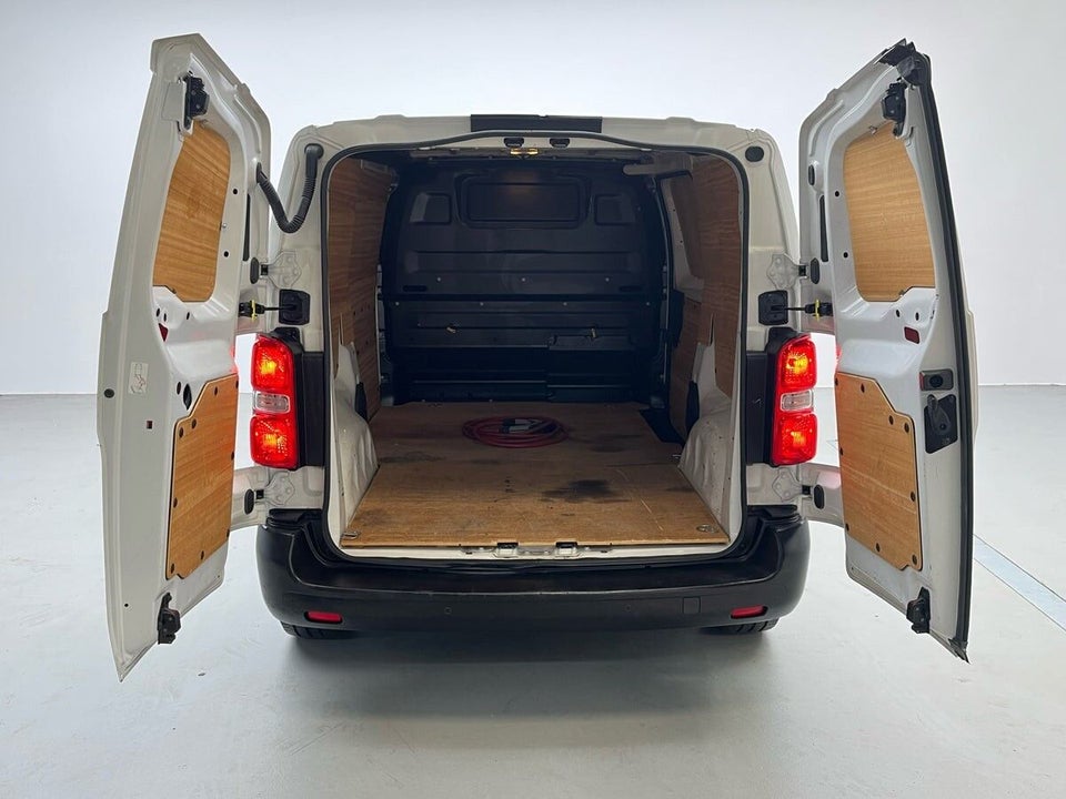 Peugeot e-Expert 50 L2 Premium Van