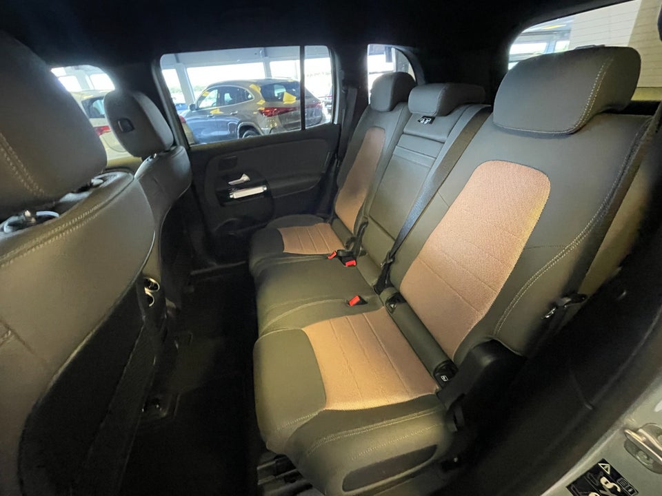 Mercedes EQB250+ Electric Art Advance Plus 5d