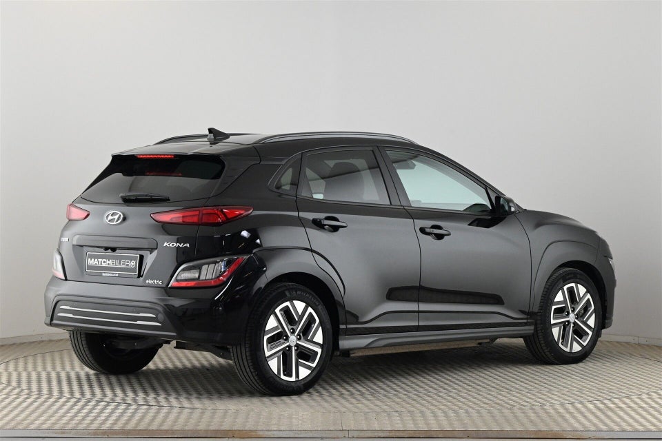 Hyundai Kona 64 EV Ultimate 5d