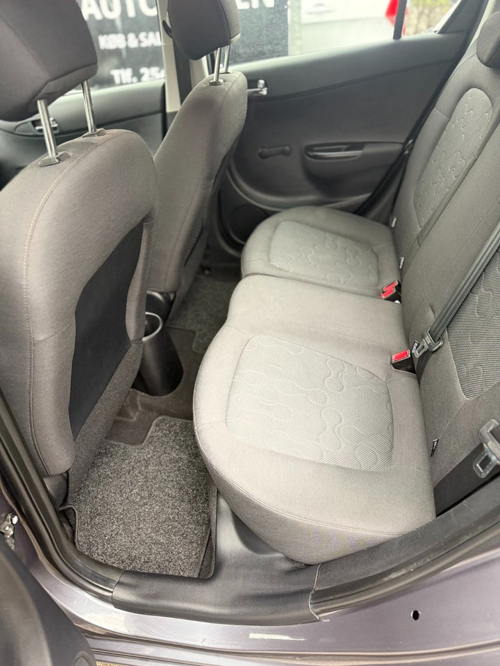 Hyundai i20 1,4 Classic 5d