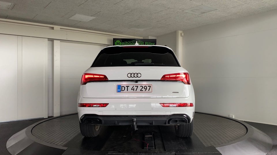 Audi Q5 50 TFSi e S-line quattro S-tr. 5d