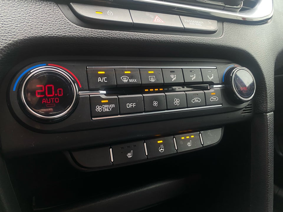 Kia Ceed 1,6 PHEV Upgrade Intro SW DCT 5d