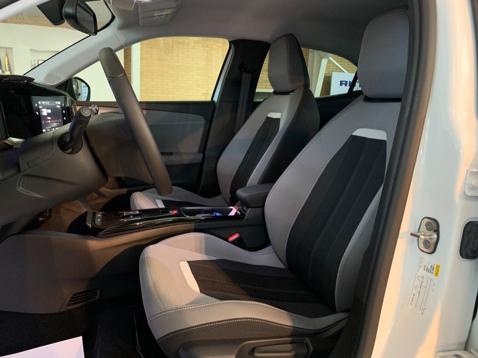 Opel Mokka-e 50 Elegance 5d