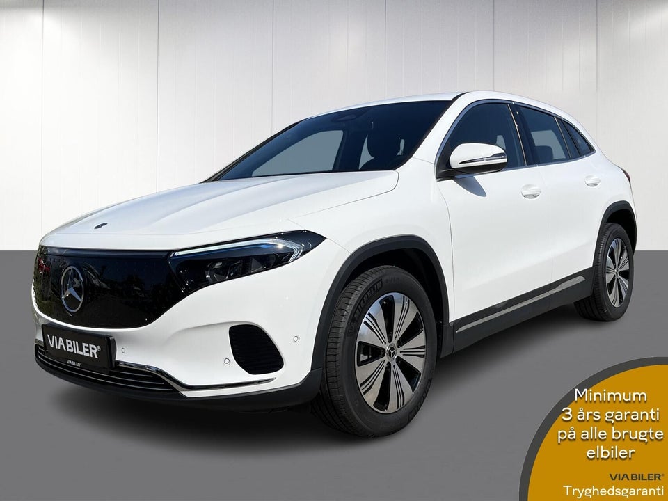 Mercedes EQA300 4Matic 5d