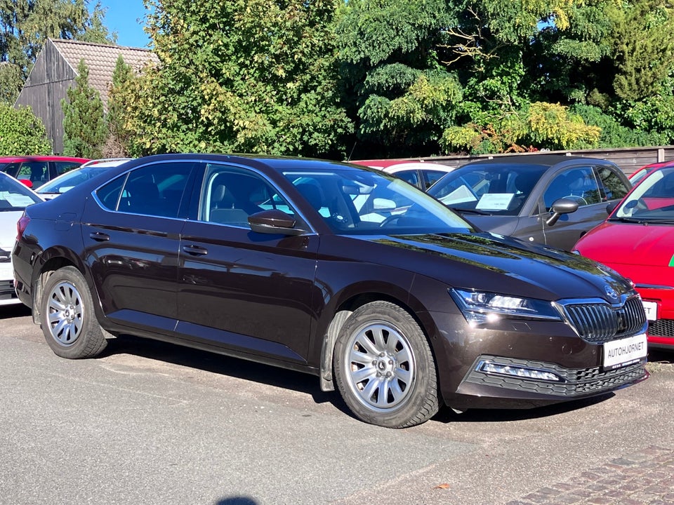 Skoda Superb 2,0 TSi 190 Business Executive DSG 5d