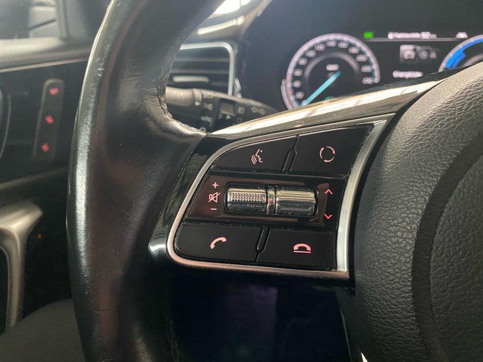 Kia XCeed 1,6 PHEV Upgrade DCT 5d