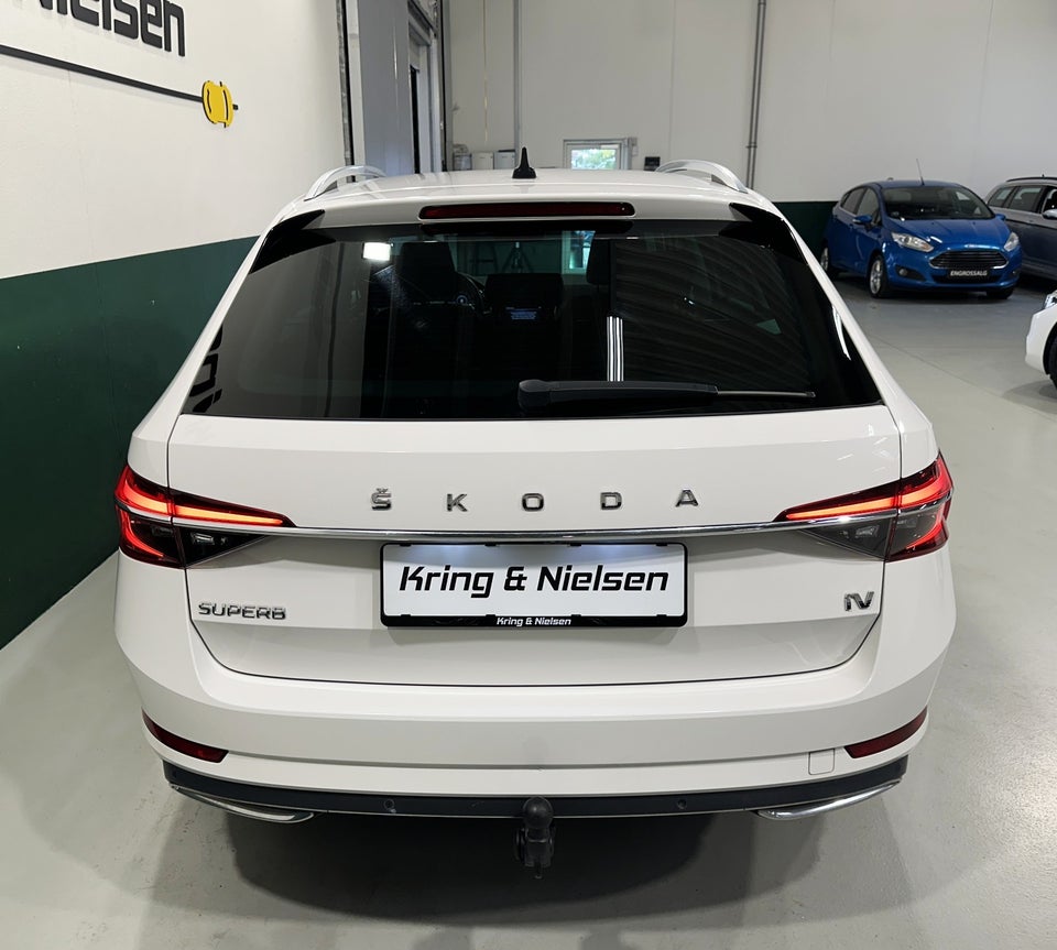 Skoda Superb 1,4 TSi iV Laurin & Klement Combi DSG 5d