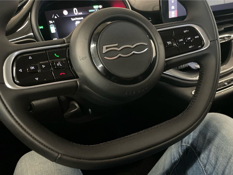 Fiat 500e 42 Nouvelle Berline 3d