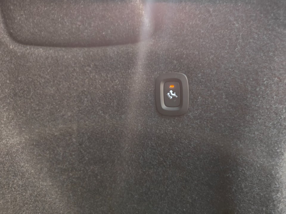 Volvo XC40 P6 ReCharge Ultimate 5d