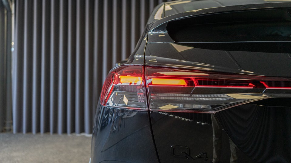 Audi Q4 e-tron 45 S-line Edition Sportback 5d
