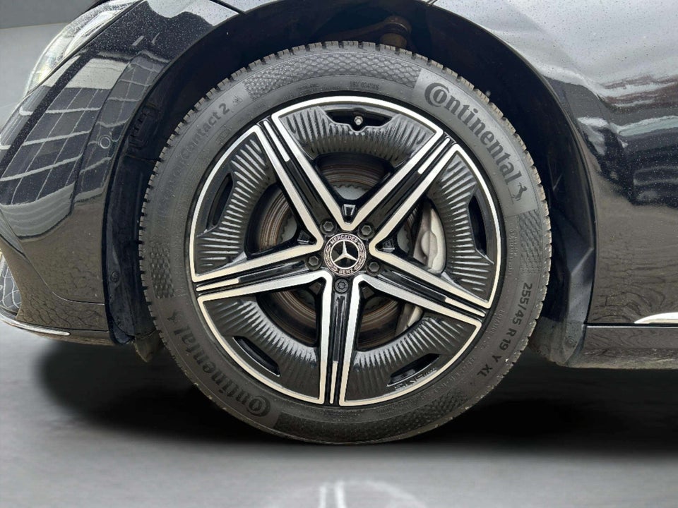 Mercedes EQE350 AMG Line 4d