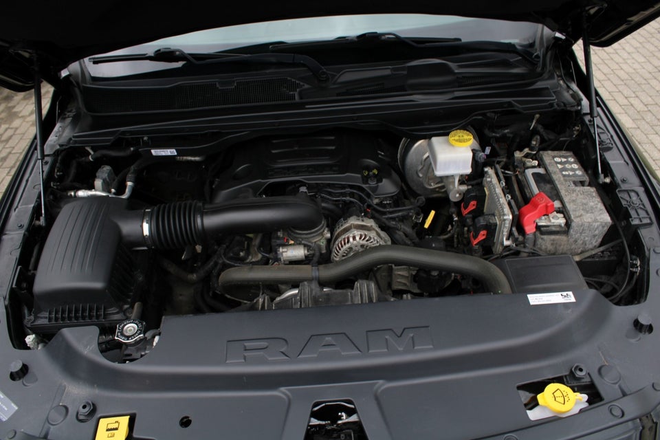 Dodge RAM 1500 5,7 Laramie Black Ed. Crew Cab 4x4 4d