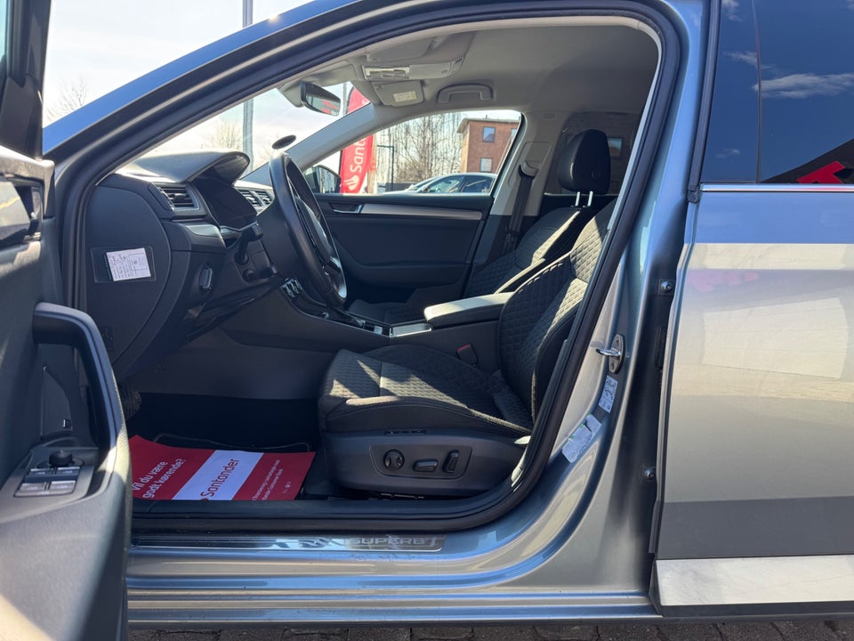 Skoda Superb 2,0 TDi 150 Style DSG 5d