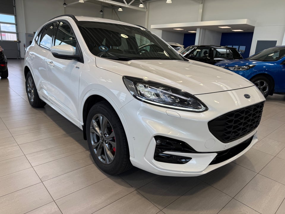 Ford Kuga 2,5 PHEV ST-Line X CVT 5d