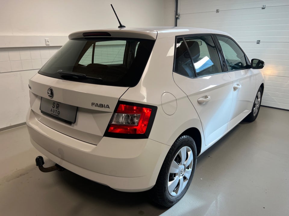 Skoda Fabia 1,2 TSi 90 Active 5d