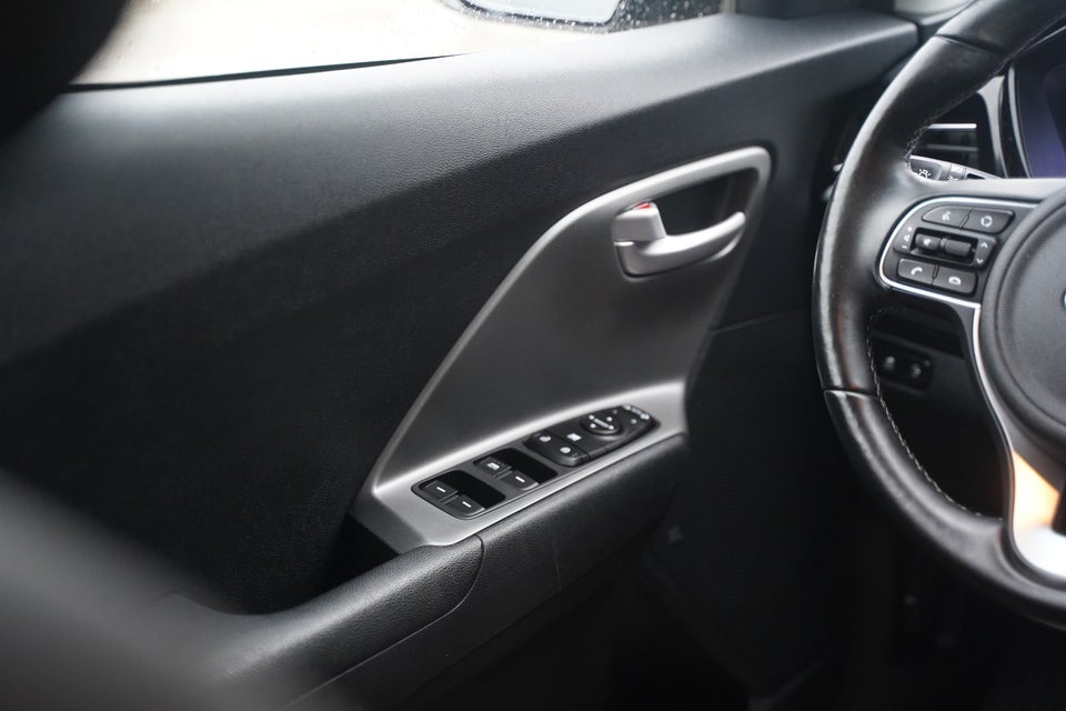 Kia Niro 1,6 PHEV Comfort DCT 5d