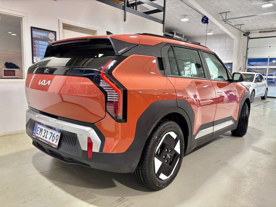 Kia EV3 81 Long Range Access 5d