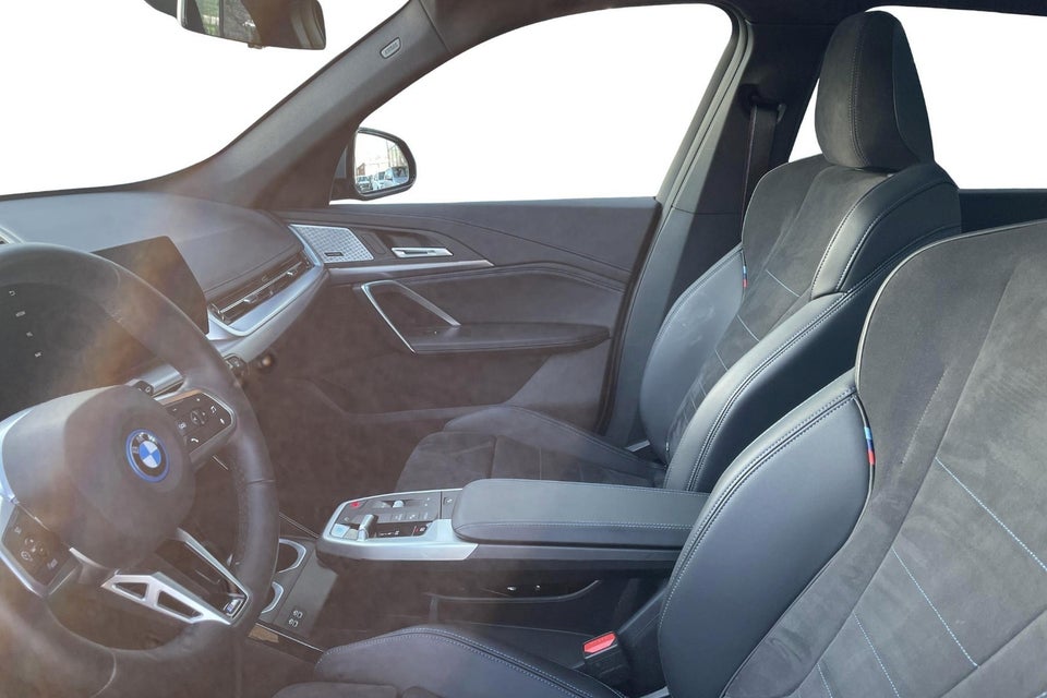 BMW iX1 eDrive20 M-Sport Pro 5d