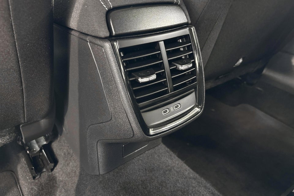 Skoda Kamiq 1,0 TSi 110 Tour de France DSG 5d