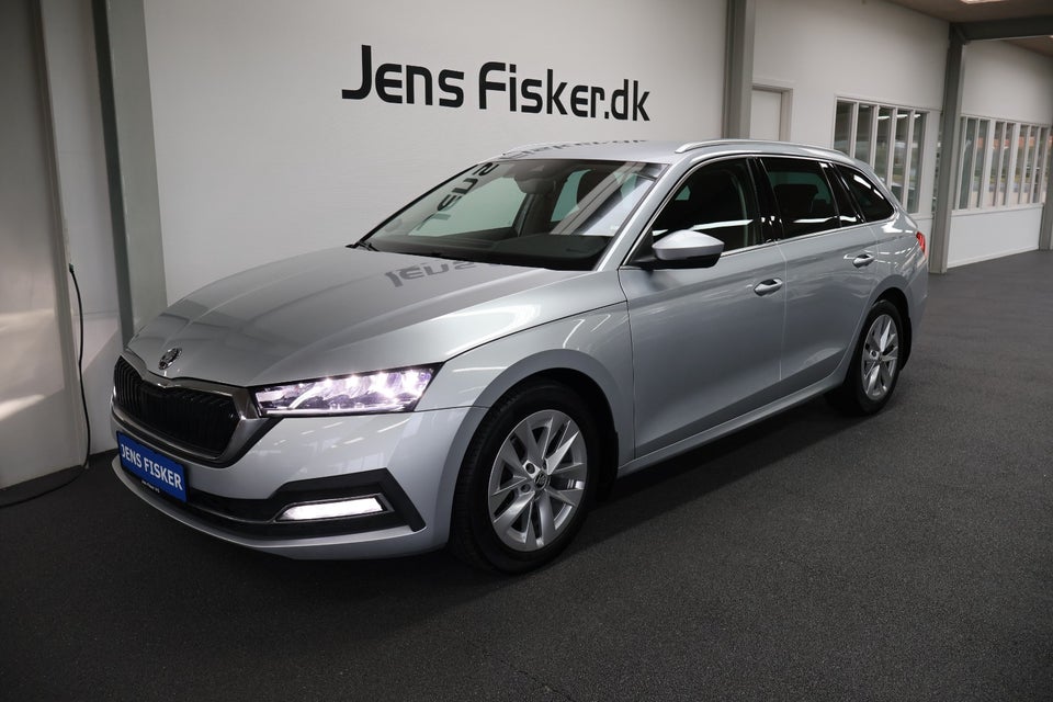 Skoda Octavia 2,0 TDi 150 Style Combi DSG 5d