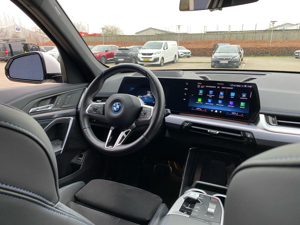 BMW iX1 eDrive20 M-Sport 5d