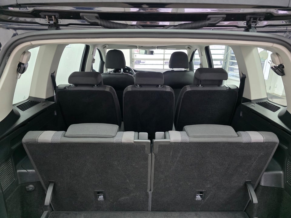 VW Touran 1,2 TSi 110 Trendline 7prs 5d