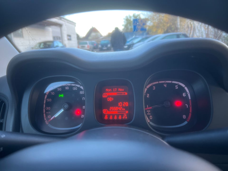 Fiat Panda 1,2 69 Dynamic 5d